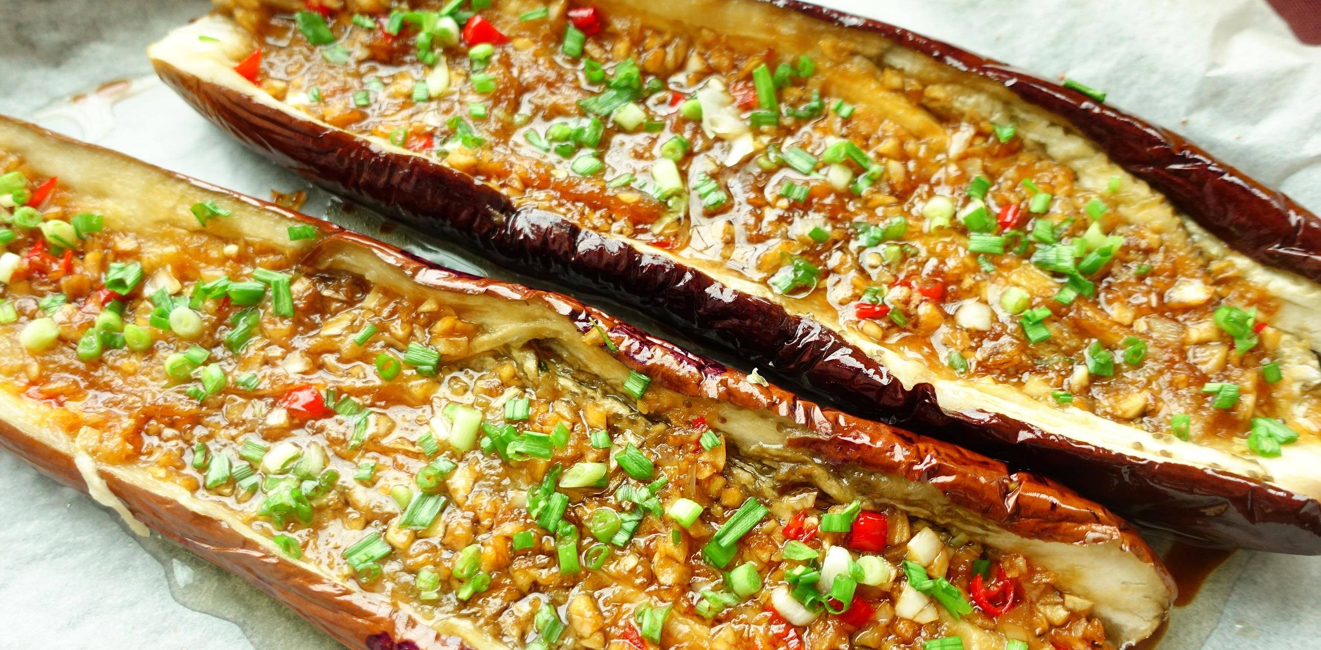 燒烤茄子的好吃做法：輕松掌握，成為燒烤達(dá)人！