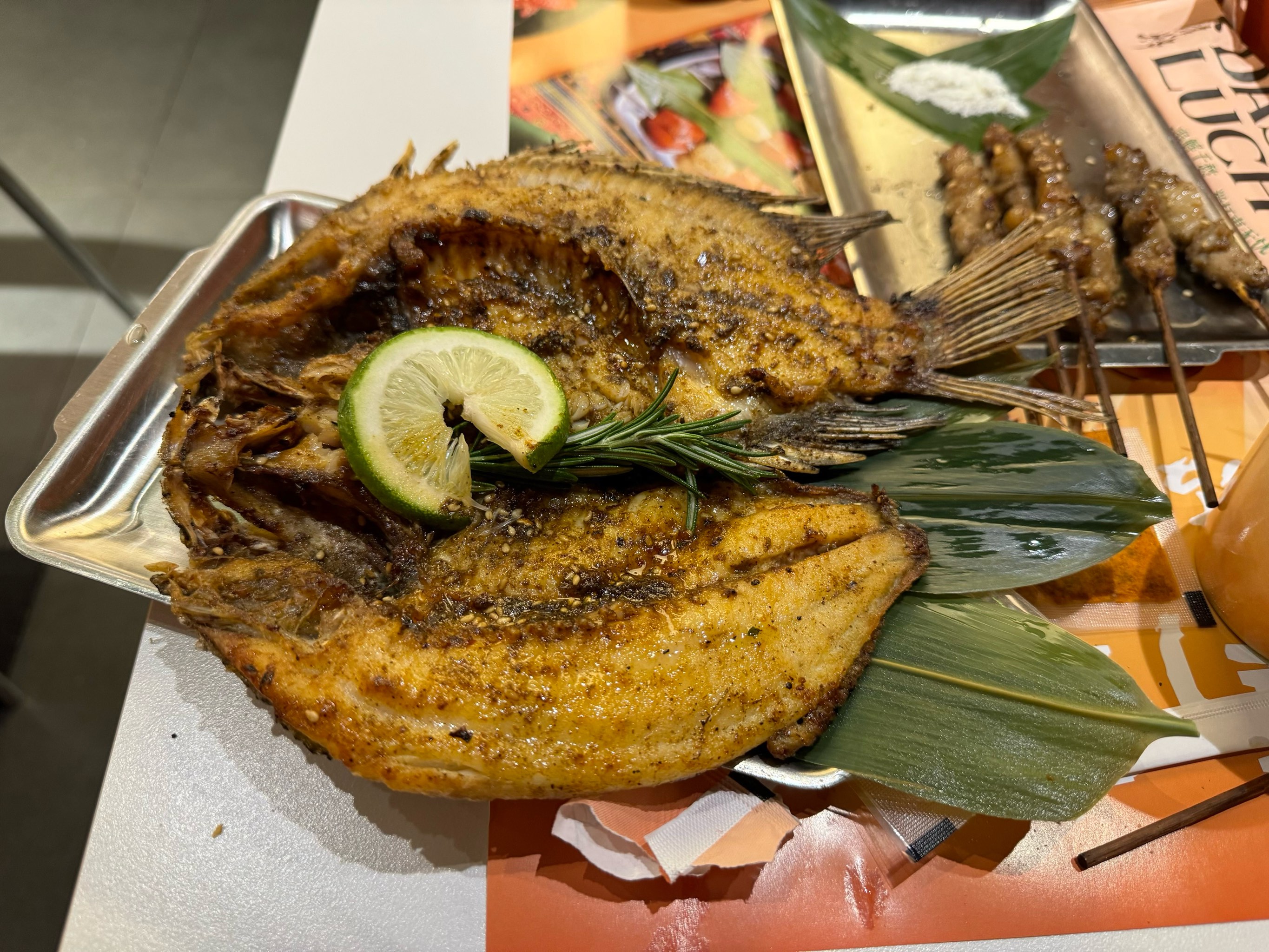 烤羅非魚的做法：簡單美味，家庭燒烤新選擇