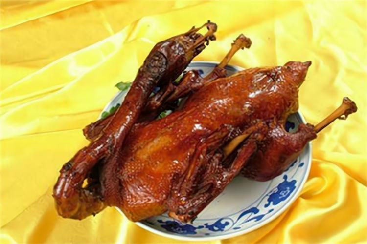 醉仙鴨絕密配方公布？想學(xué)地道做法，先看看這幾點(diǎn)！