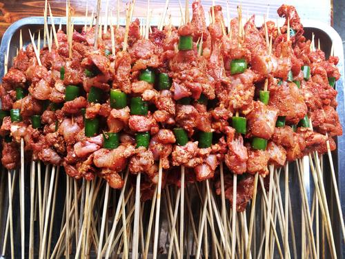 學(xué)燒烤大概多少學(xué)費？入行劃算嗎，干貨來了！