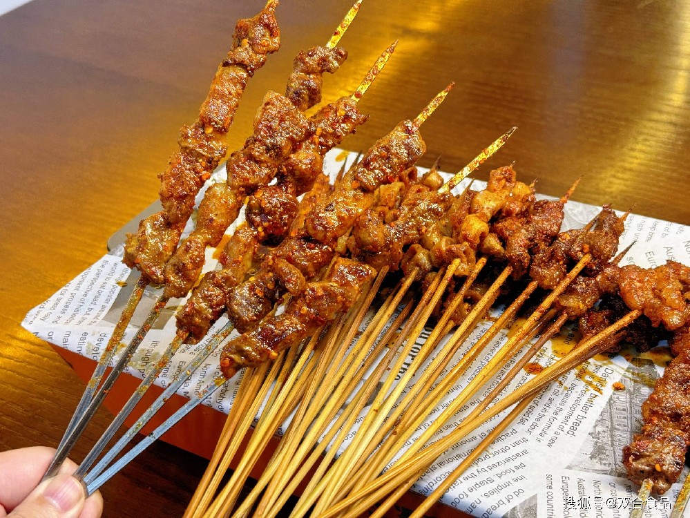 燒烤培訓(xùn)班哪家最正宗？選錯(cuò)難翻盤，學(xué)對(duì)才賺錢！