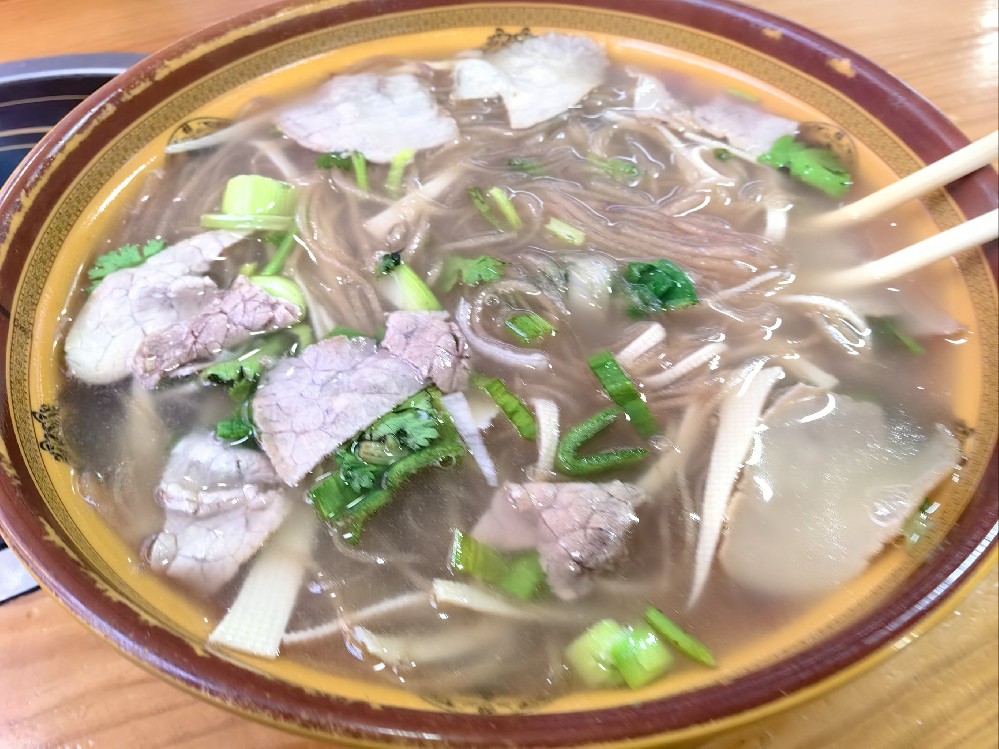 牛肉湯一年能掙三十萬嗎？成本怎么算，前景如何看！