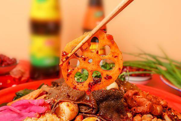 簡單暴利的小吃怎么選？配方標(biāo)準(zhǔn)化，創(chuàng)業(yè)更穩(wěn)！