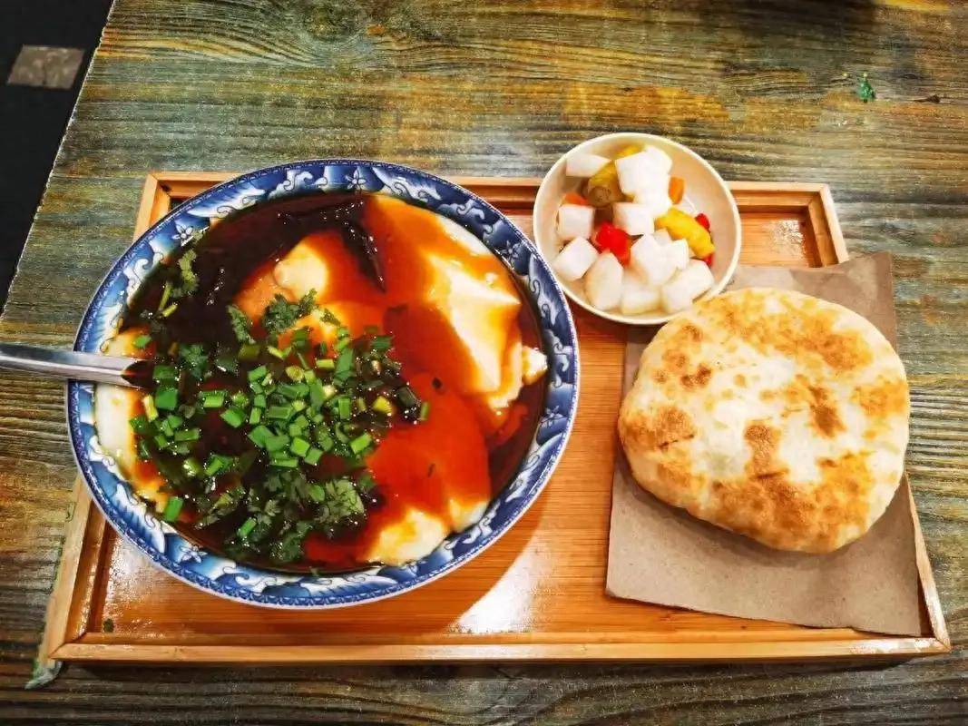 高唐老豆腐老湯的配方？熬制細(xì)節(jié)要點(diǎn)，味道才地道！