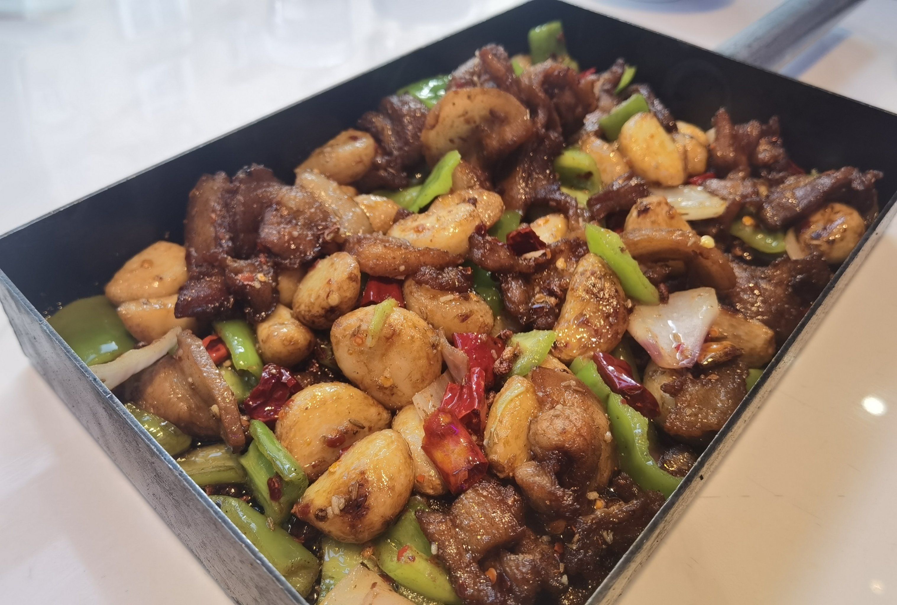 戳子肉做法步驟揭秘，學(xué)會(huì)核心技術(shù)才能真正把握生意