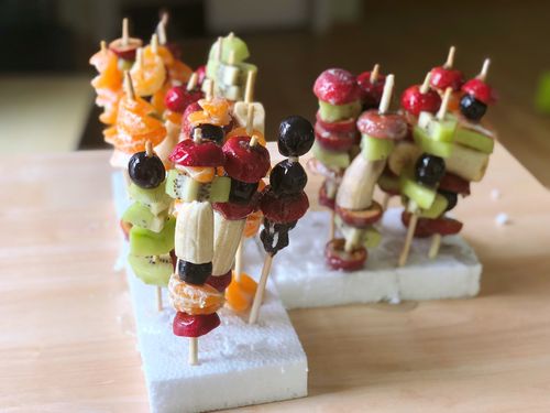 冬天賣糖葫蘆怎么樣？天氣冷生意熱，小吃人都在盯著這門甜生意！