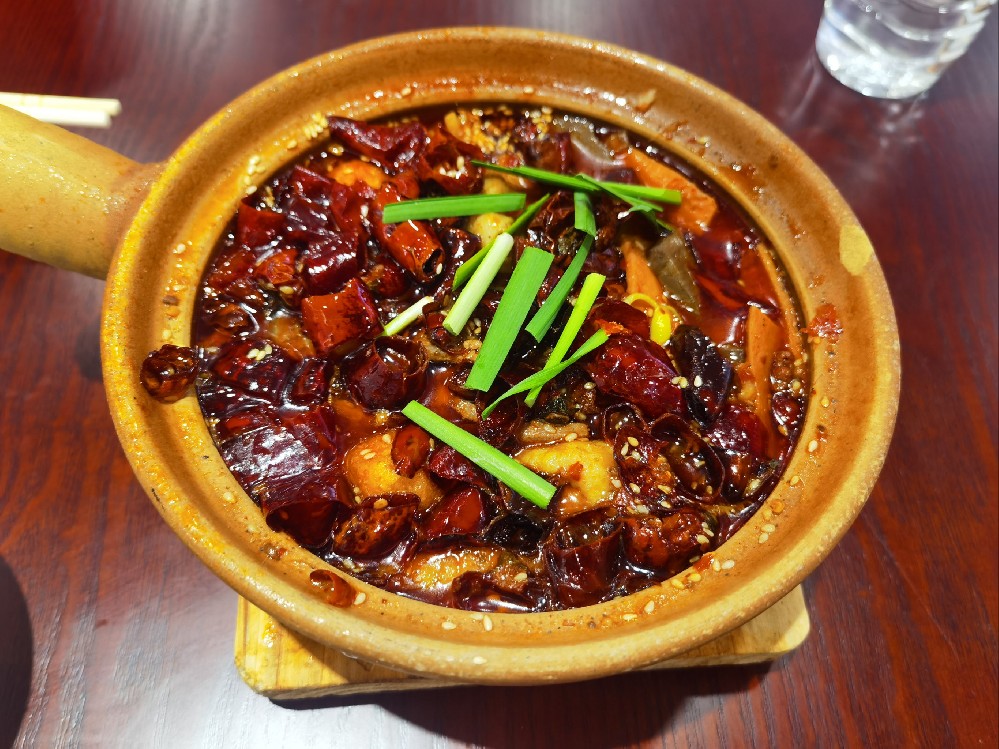 砂鍋菜商用技術(shù)難不難？配方標(biāo)準(zhǔn)化、出餐快，學(xué)會(huì)這門技術(shù)開店更輕松！