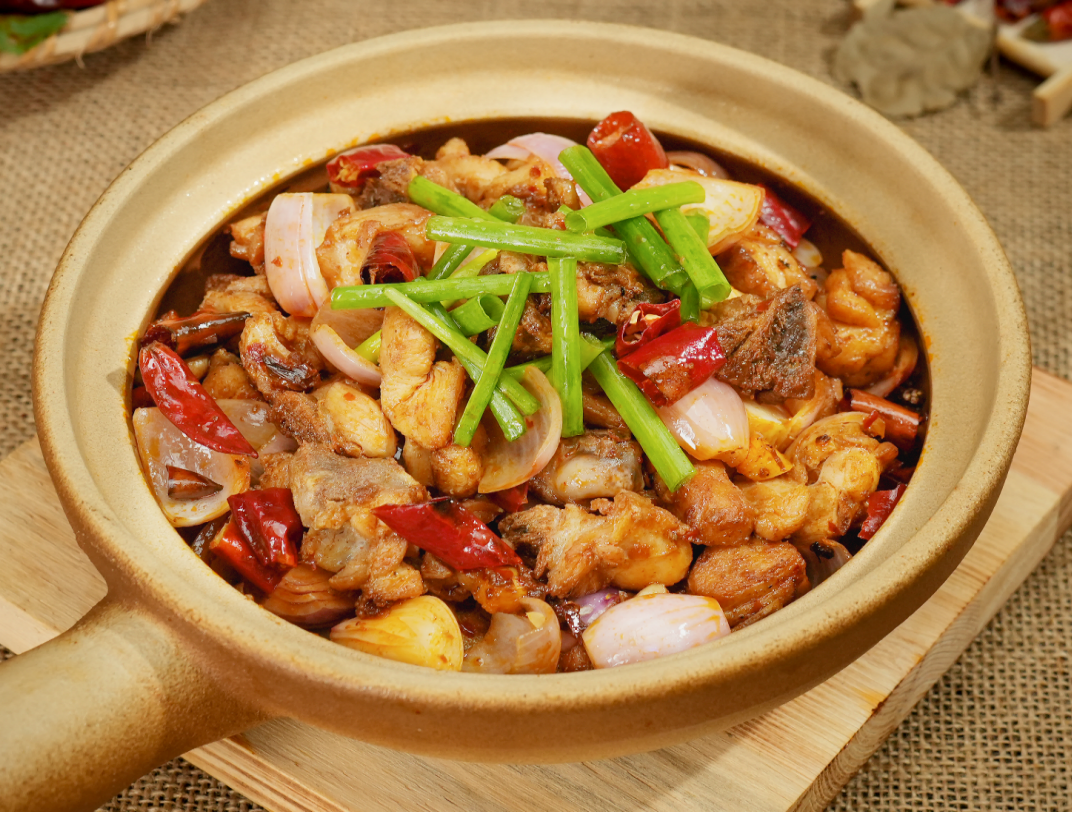 砂鍋菜利潤(rùn)怎么樣？出餐快成本低，抓住這門手藝，開(kāi)店一點(diǎn)都不難！