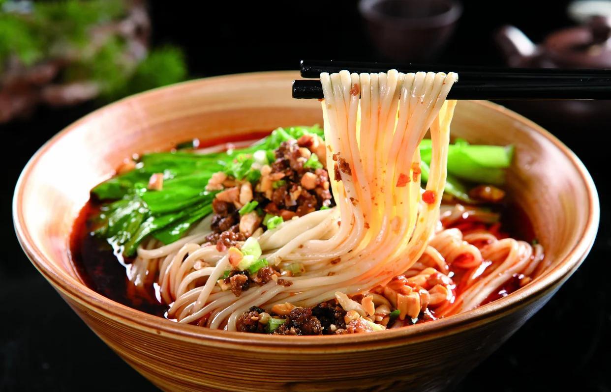 想開個(gè)面館去哪學(xué)？掌握核心技術(shù)很關(guān)鍵，避坑指南看這一篇！