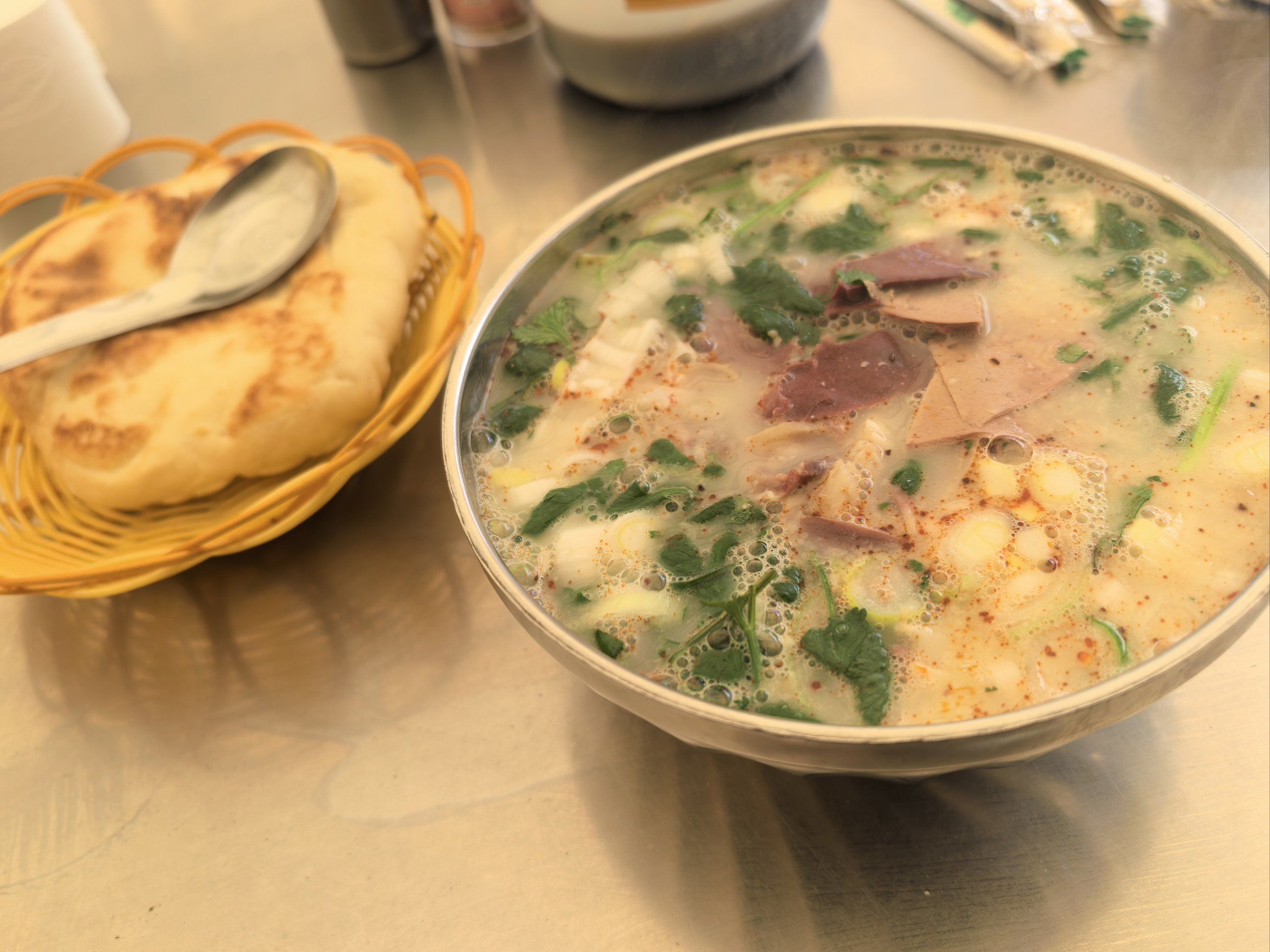 正宗羊湯哪里能學(xué)到？核心秘訣怎么掌握，學(xué)不會(huì)算我輸！