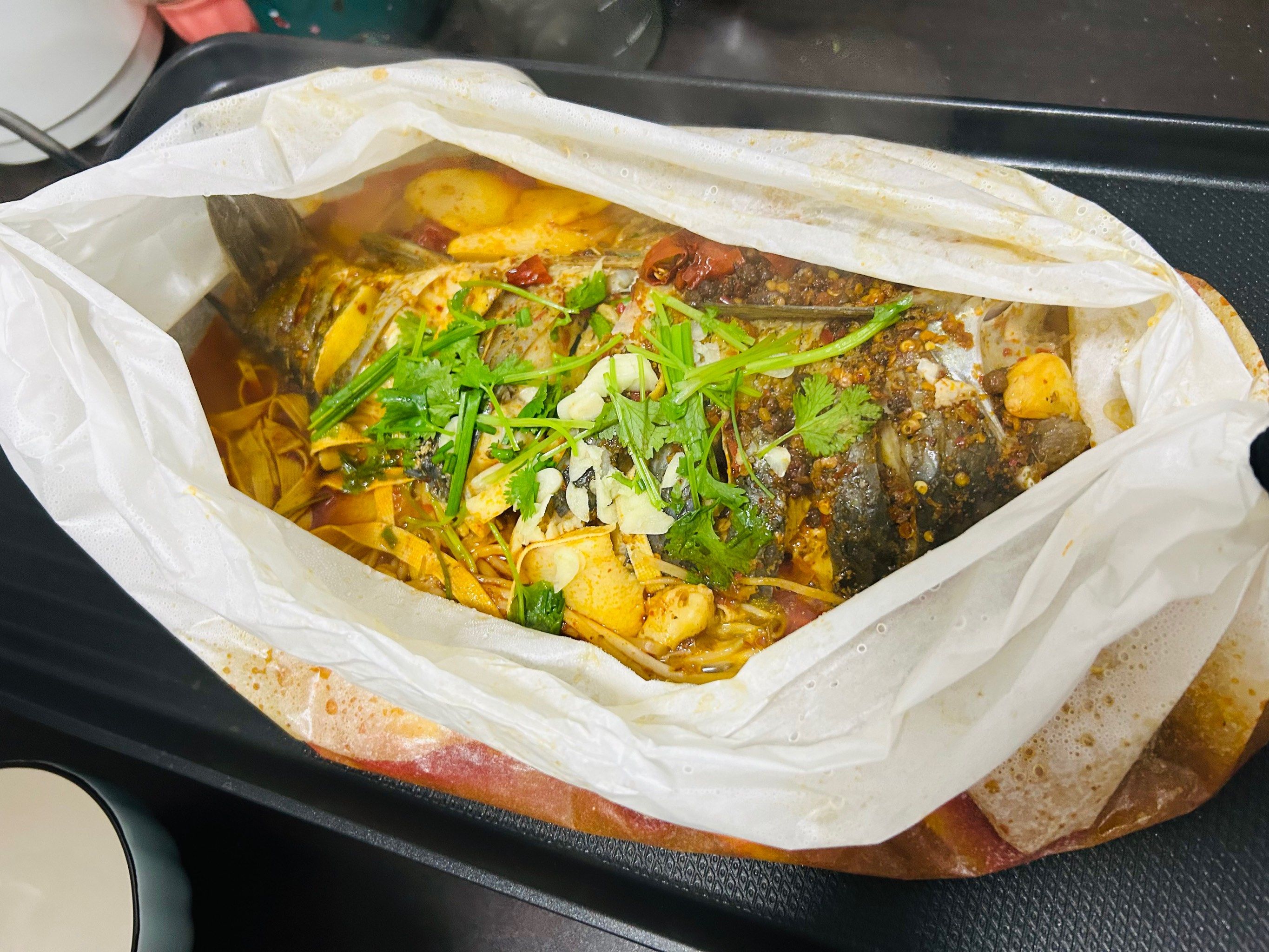 學(xué)烤魚燒烤在哪里學(xué)？新手入門怎么選？這里告訴你真相！