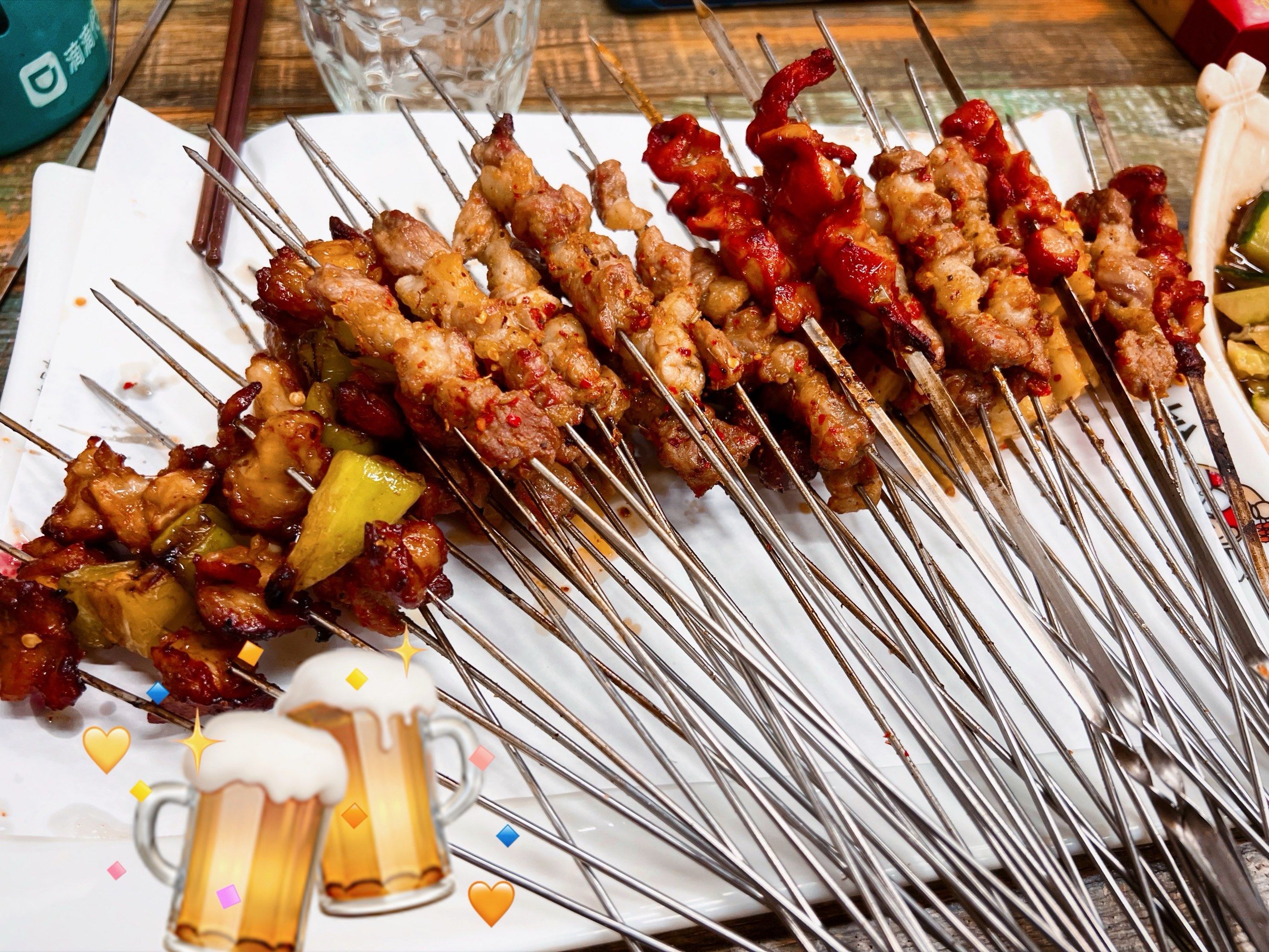 學(xué)燒烤去哪里學(xué)最好？少走彎路的選擇方法，說(shuō)清楚了你就懂了