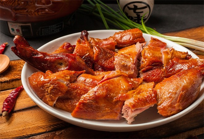 哪里脆皮烤鴨學靠譜？從技術細節(jié)到經(jīng)營難點一次講透不踩坑