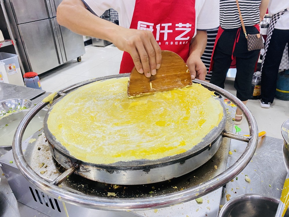 雜糧煎餅面糊配方竅門，如何調配才能做到外脆內嫩？