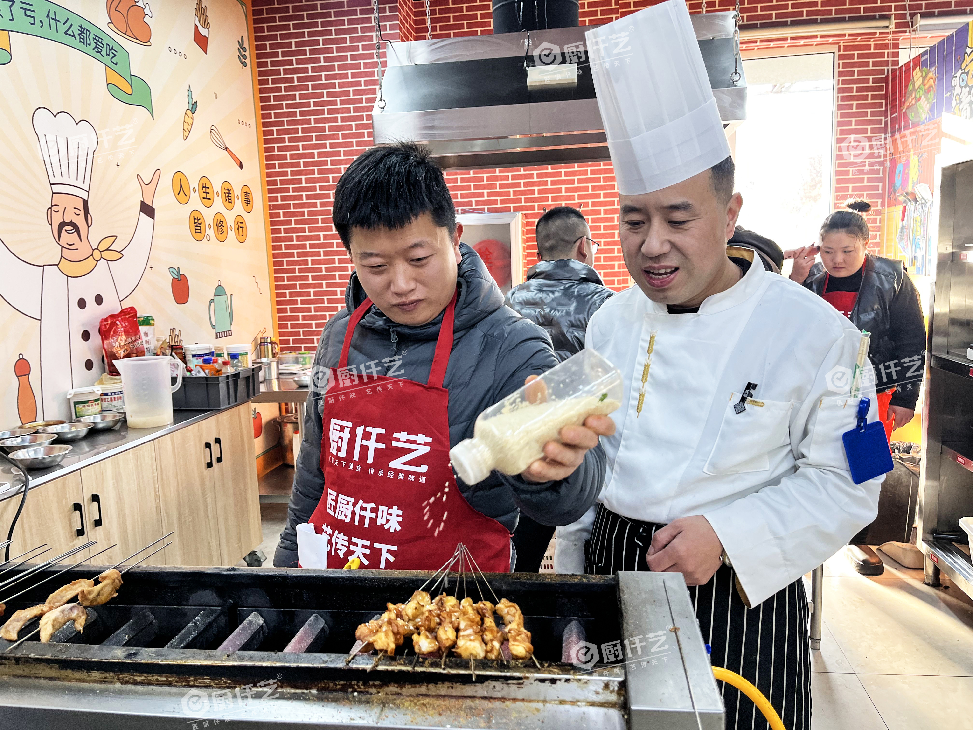 東北燒烤培訓(xùn)哪里好？燒烤技術(shù)難不難？想學(xué)燒烤創(chuàng)業(yè)的人先把這些問題想清楚